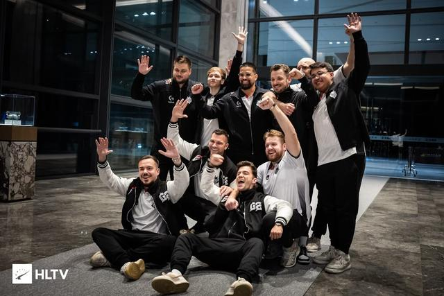 解说雨童分析季后赛形势：OMG赢下IG将晋级 WEvsLNG谁赢谁进季后赛